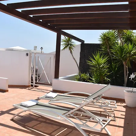 Happy - Piscina Y Amplia Terraza Soleada Playa Blanca (Lanzarote)