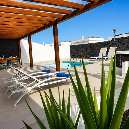 Happy - Piscina Y Amplia Terraza Soleada