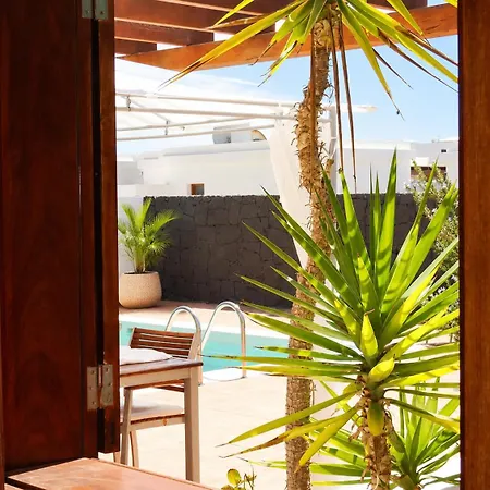 Villa Happy - Piscina Y Amplia Terraza Soleada