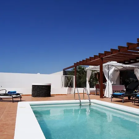 Happy - Piscina Y Amplia Terraza Soleada