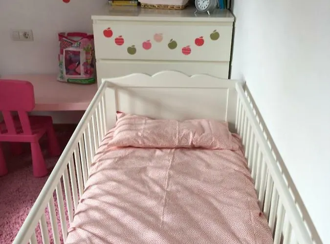 Happy Con Piscina Privada 别墅